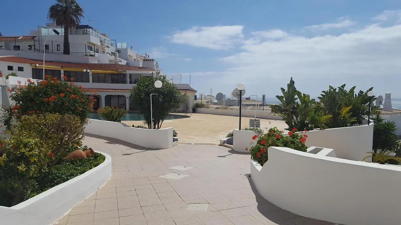 Albufeira, With Terrace, See Views, 5 Min To Beach Albufeira